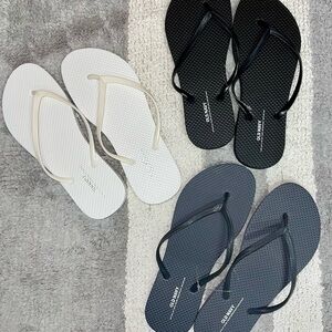 Old Navy Flip Flops Trio - Black, White, Gray